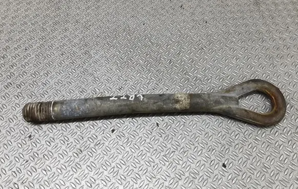 Renault Modus Towing hook eye 1S05422