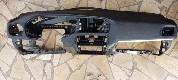 Volvo V40 Dashboard 31417570