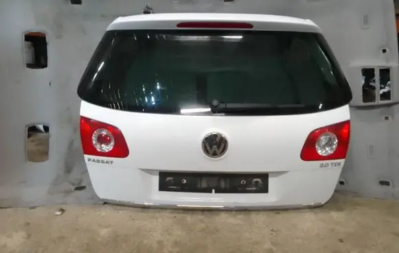 Volkswagen PASSAT B6 Tailgate/trunk/boot lid