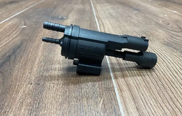 Mercedes-Benz SL R129 Valve vacuum 0025401497