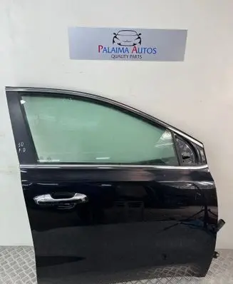 KIA Sportage Front door