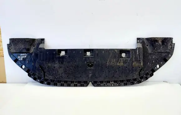 Peugeot 208 II Front bumper skid plate/under tray 9823206580