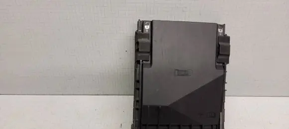Volkswagen PASSAT B6 Fuse box cover 1K0937132F 017180061 014189951