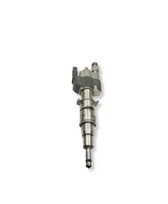 BMW 3 E90 E91 Fuel injector 7589048 10181010 66GF3596