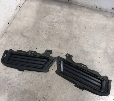 Volkswagen Golf VII Front bumper mounting bracket 5G0853211 5G0853212