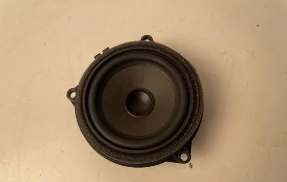 BMW X3 F25 Front door high frequency speaker 924064201 9240642