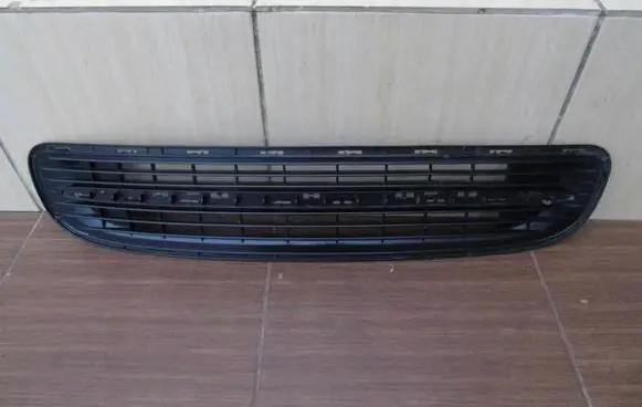 Mini One - Cooper Coupe R56 Front bumper lower grill 16614910