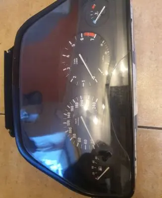 BMW 5 E34 Speedometer (instrument cluster) 9220300940 6218359354