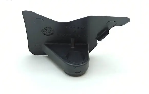 Aixam Crossover Engine bonnet/hood hinges 7AP929