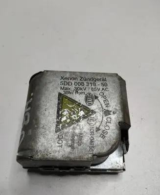 Nissan Qashqai Headlight ballast module Xenon 5DD00831950 10R047561 0298109