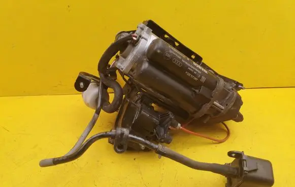 Audi Q8 Air suspension compressor/pump 4M0616005H