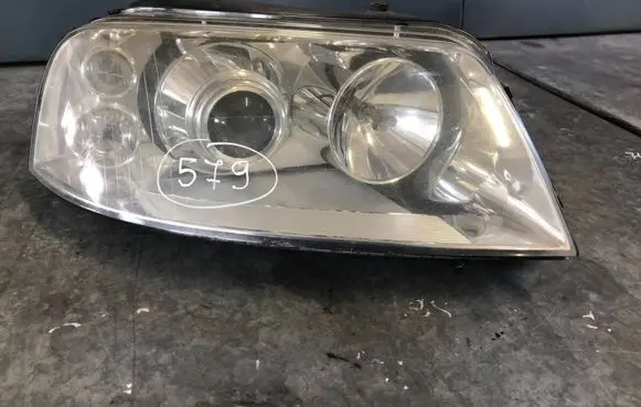 Volkswagen Sharan Headlight/headlamp 7M3941016T 0301182272
