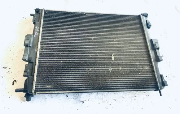 Renault Megane II Coolant radiator