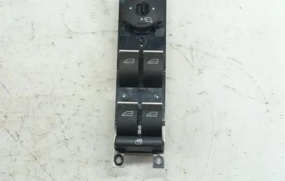Ford Fiesta Electric window control switch F1ET14A132GC F1ET-14A132-GC