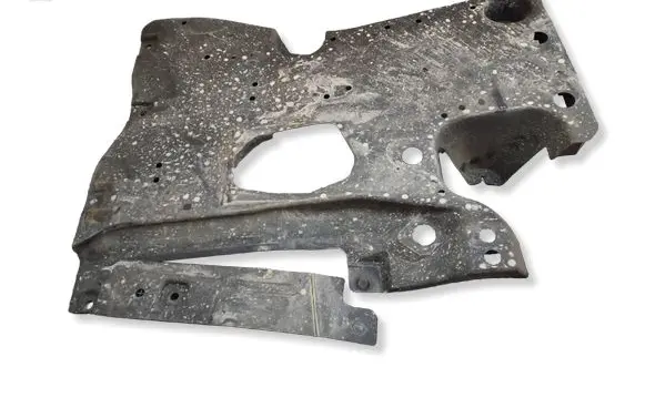 Mazda 3 III Rear underbody cover/under tray B45A561Z1 B45A561Z0