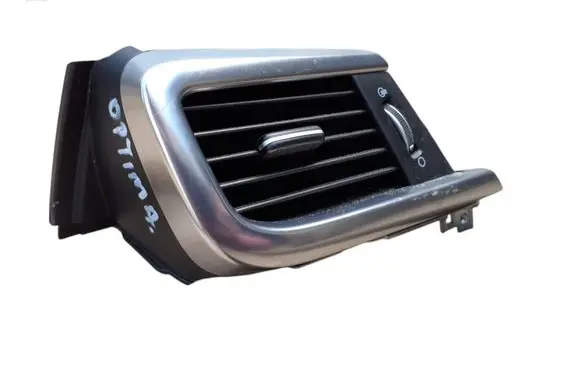 KIA Optima Dashboard air vent grill cover trim 84790-d4000