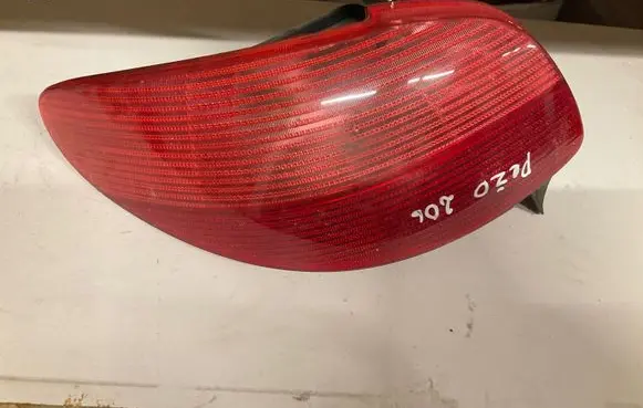 Peugeot 206 Rear/tail lights