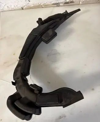 Nissan X-Trail T32 Air intake duct part 4BE0A 4BE0B 165544BE0A