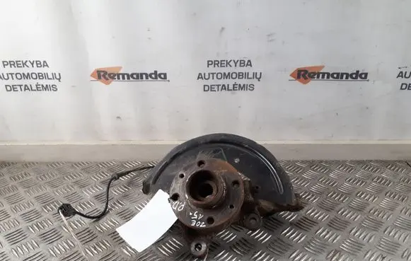 Renault Zoe Front wheel hub spindle knuckle 400141668R