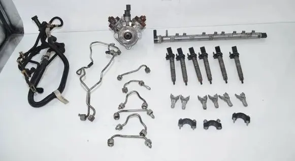 BMW 5 F10 F11 Fuel injection system set 7823401 13537823401 7823402