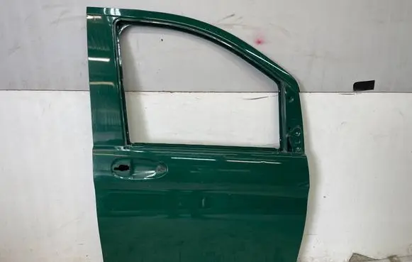 Mercedes-Benz Vito Viano W447 Front door A4477220616