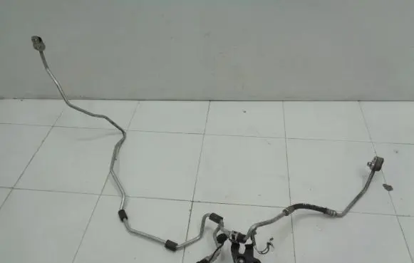 Volkswagen Jetta VI Air conditioning (A/C) pipe/hose 5C0820741AN