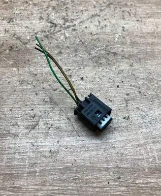 Volkswagen Golf VI Plug wire 9684021