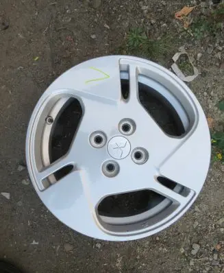 Mitsubishi i-MiEV R15 alloy rim 