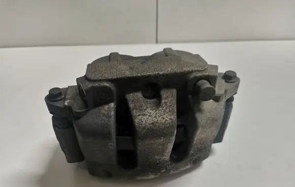 Ford Mustang V Front brake caliper