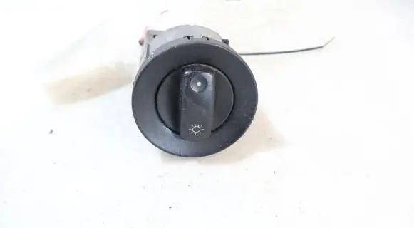 Audi A4 S4 B6 8E 8H Light switch