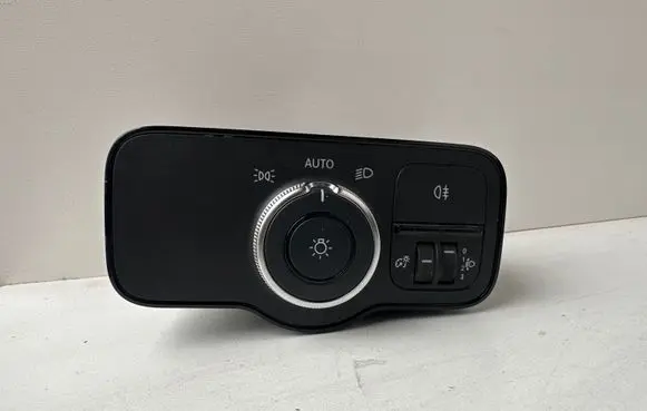 Mercedes-Benz Sprinter W907 W910 Light switch A9079053302