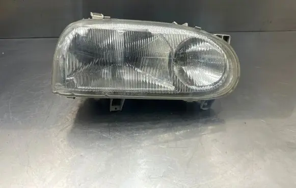 Volkswagen Golf III Headlight/headlamp 13917400