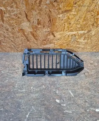MG MG4 ev Front bumper lower grill 111183305