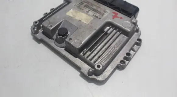 KIA Ceed Engine control unit/module ECU 0281019544