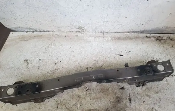 Toyota Corolla Verso AR10 Radiator trim 