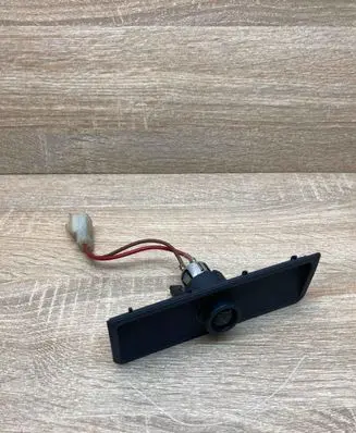 BMW 7 E38 Cigarette lighter trim rear 8156525