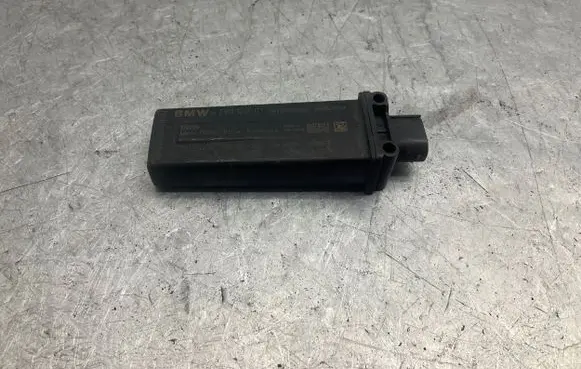 BMW X5 E70 Tire pressure control unit 6793122 053120100606 002BE00001