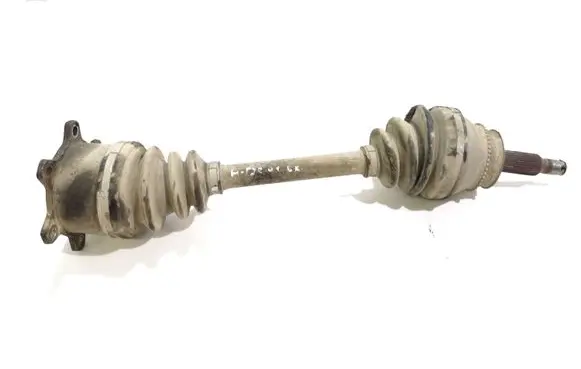 Mitsubishi Pajero Rear driveshaft