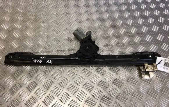 Iveco Daily 6th gen Front door window regulator with motor