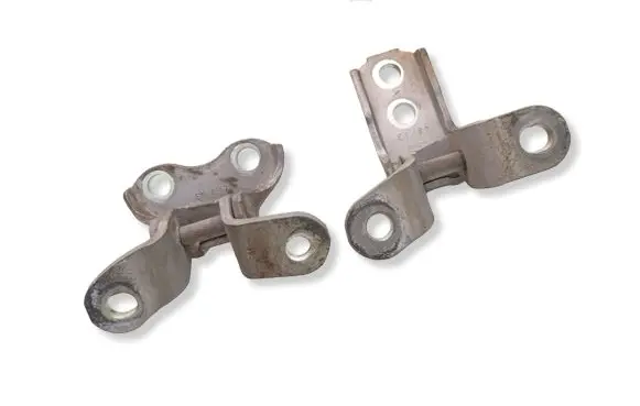 Toyota Auris E180 Front door hinge set 