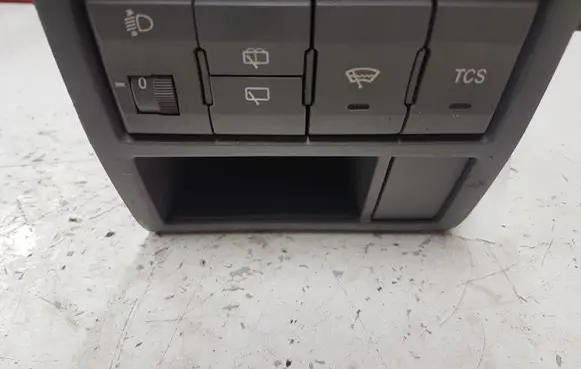 KIA Carens I A set of switches 0K2FA55311