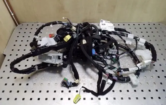 Renault Kadjar Other wiring loom 241633819R