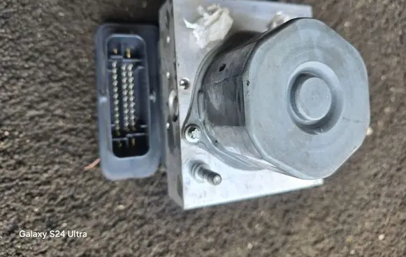 Ford Transit Custom ABS Pump GK212C405AF