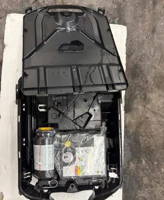 Renault Trafic III (X82) Tool box 995015576R 93452779