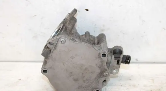Skoda Superb B6 (3T) Vacuum pump 06J145100B