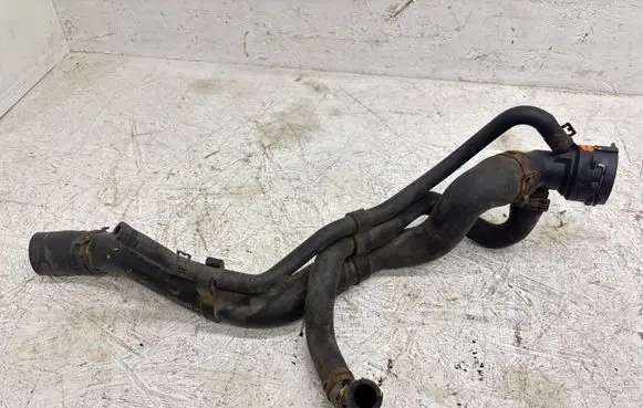 Volkswagen PASSAT B6 Engine coolant pipe/hose 1K0122291A