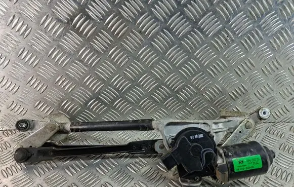 Hyundai i40 Front wiper linkage and motor 981103Z000