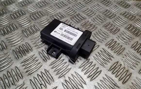 Volvo XC70 Light module LCM 30782658AA 6333190999G