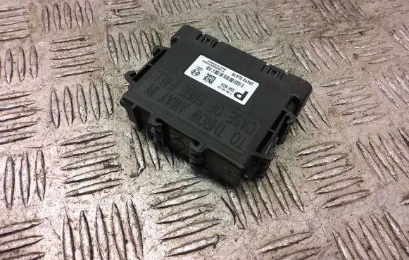 Renault Zoe Engine control unit/module ECU 284Y66LA7B F005V03220