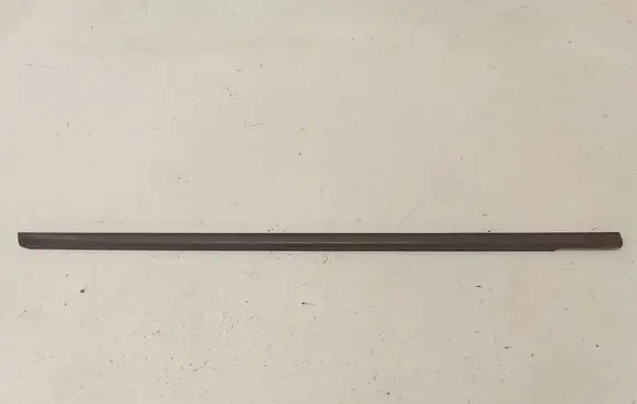 Nissan Terrano Front door glass trim molding 0130821721